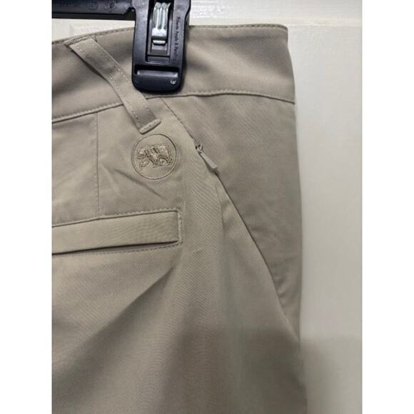 The Normal Brand Men’s 34 Hybrid 8.5” Inseam Shorts Stretch Golf Performance - Picture 5 of 6